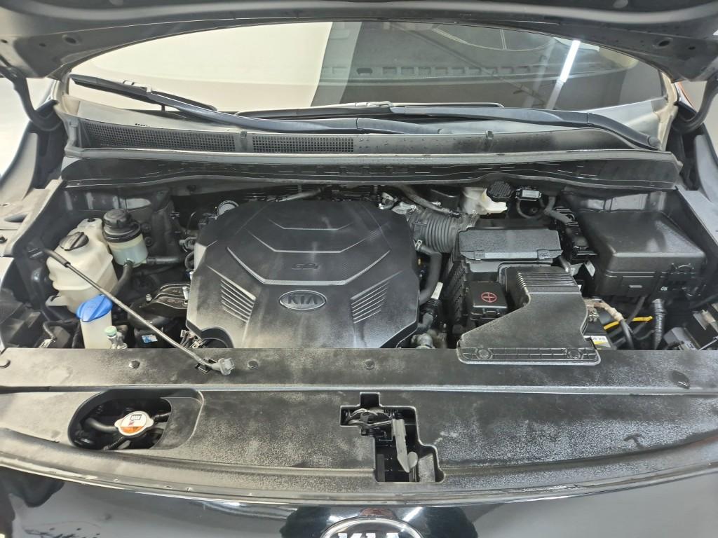 Kia Carnival YP Noblesse Special Lambda Ⅱ 3.3 GDI 6