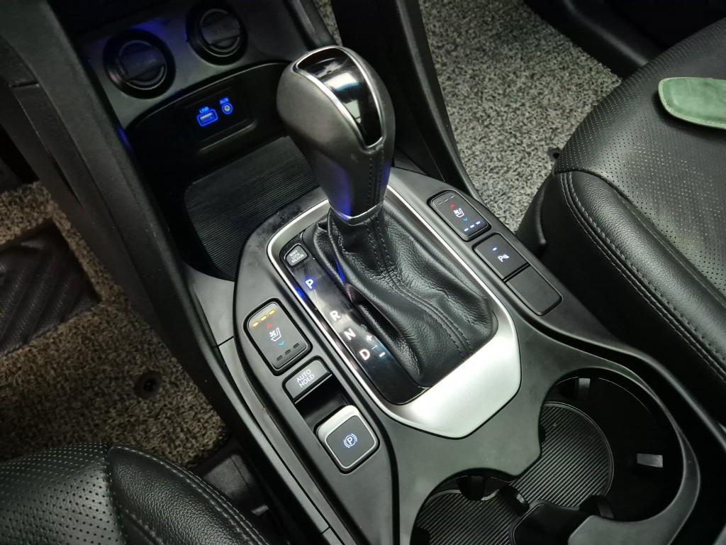 HYUNDAI The New Maxcruz Diesel 2.2 4WD