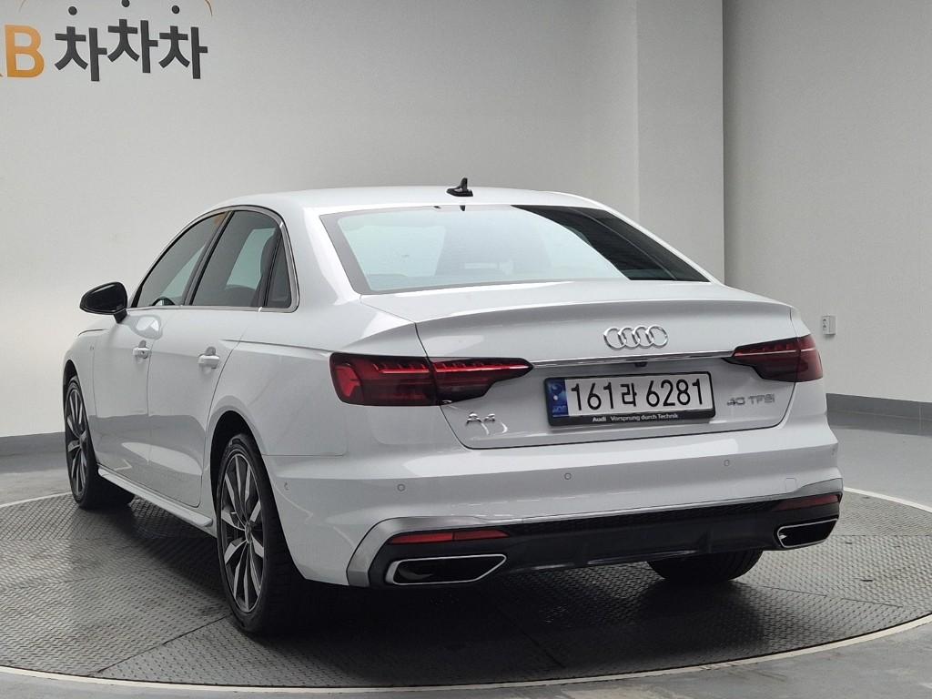 VW/AUDI A4 (5th Generation) 40 TFSI