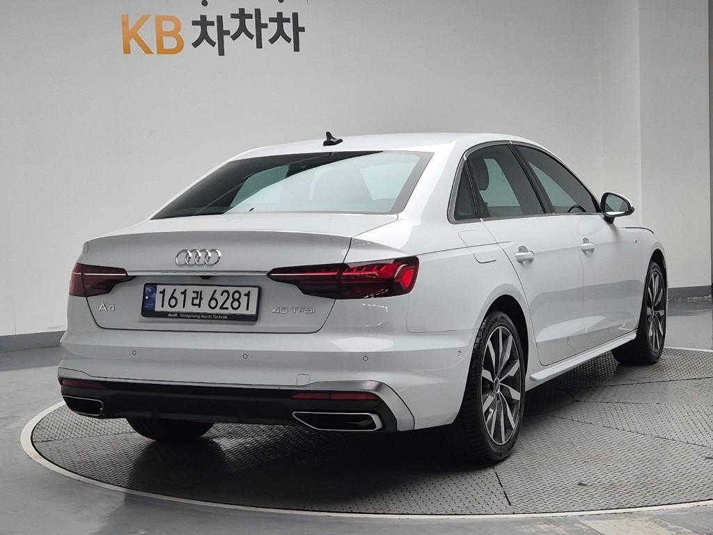 VW/AUDI A4 (5th Generation) 40 TFSI