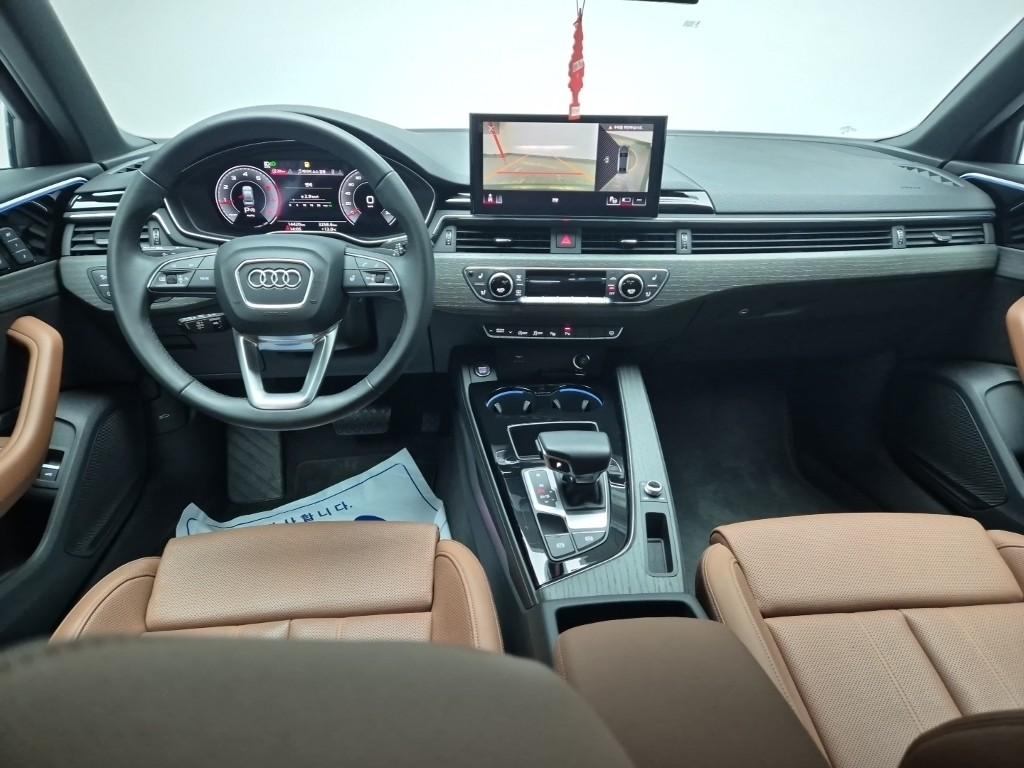 VW/AUDI A4 (5th Generation) 40 TFSI