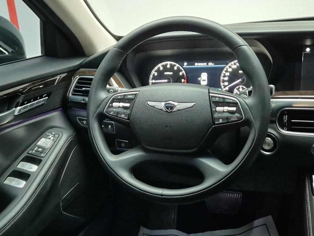 Genesis G90 Luxury 3.8 GDi AWD 10