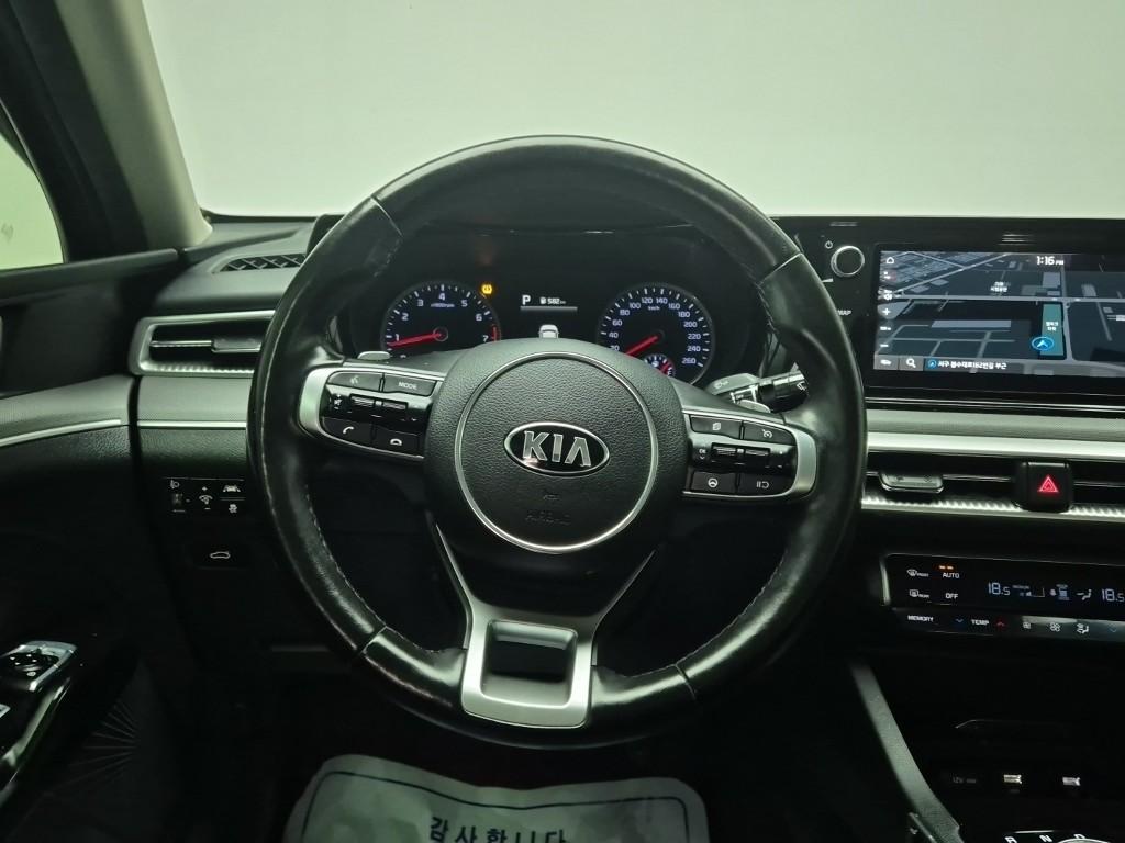 Kia K5 New DL3 Prestige 2.0 Gasoline 10