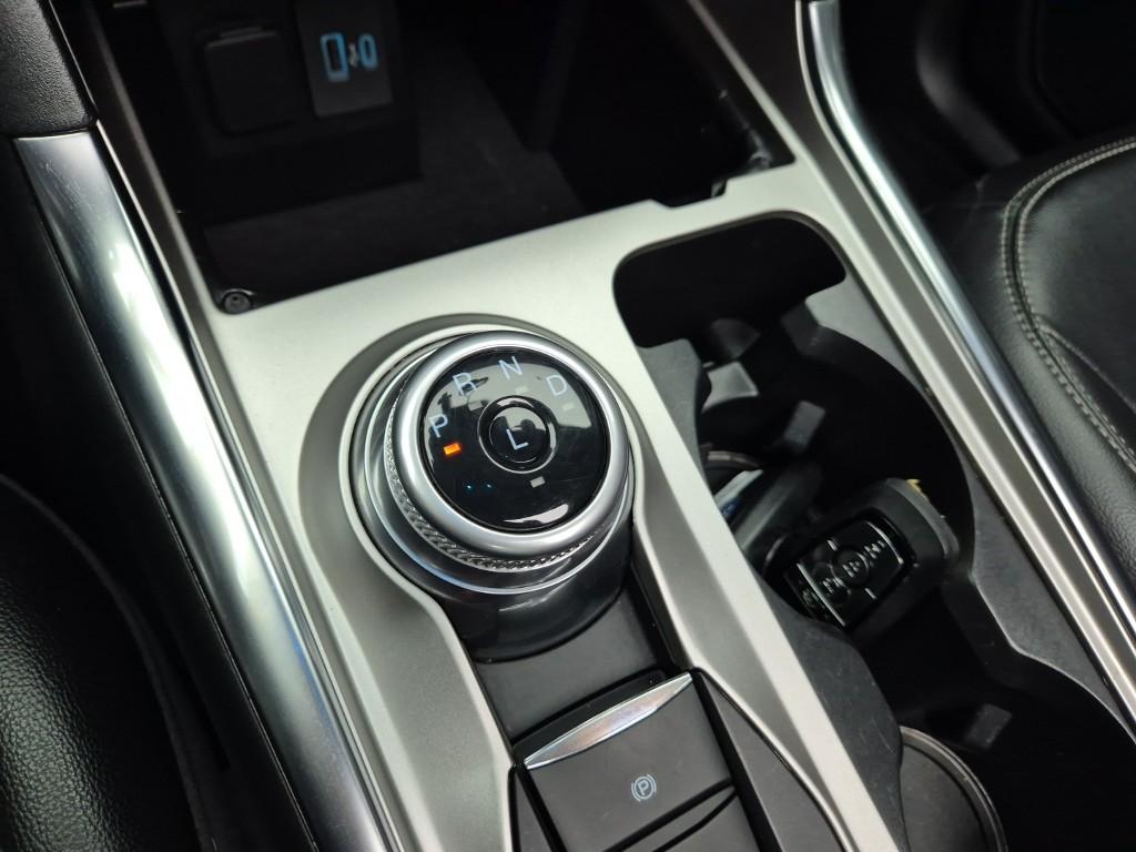 FORD Explorer (6th Generation) 2.3 AWD