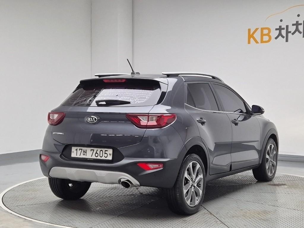 Kia Stonic Prestige U2 1.6 VGT 4