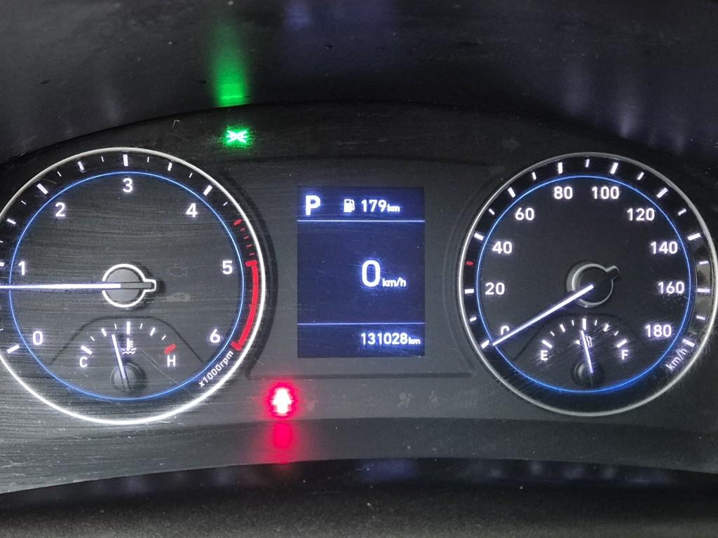 Hyundai Porter II Manual Wing body Long Wheelbase Super Cab 6