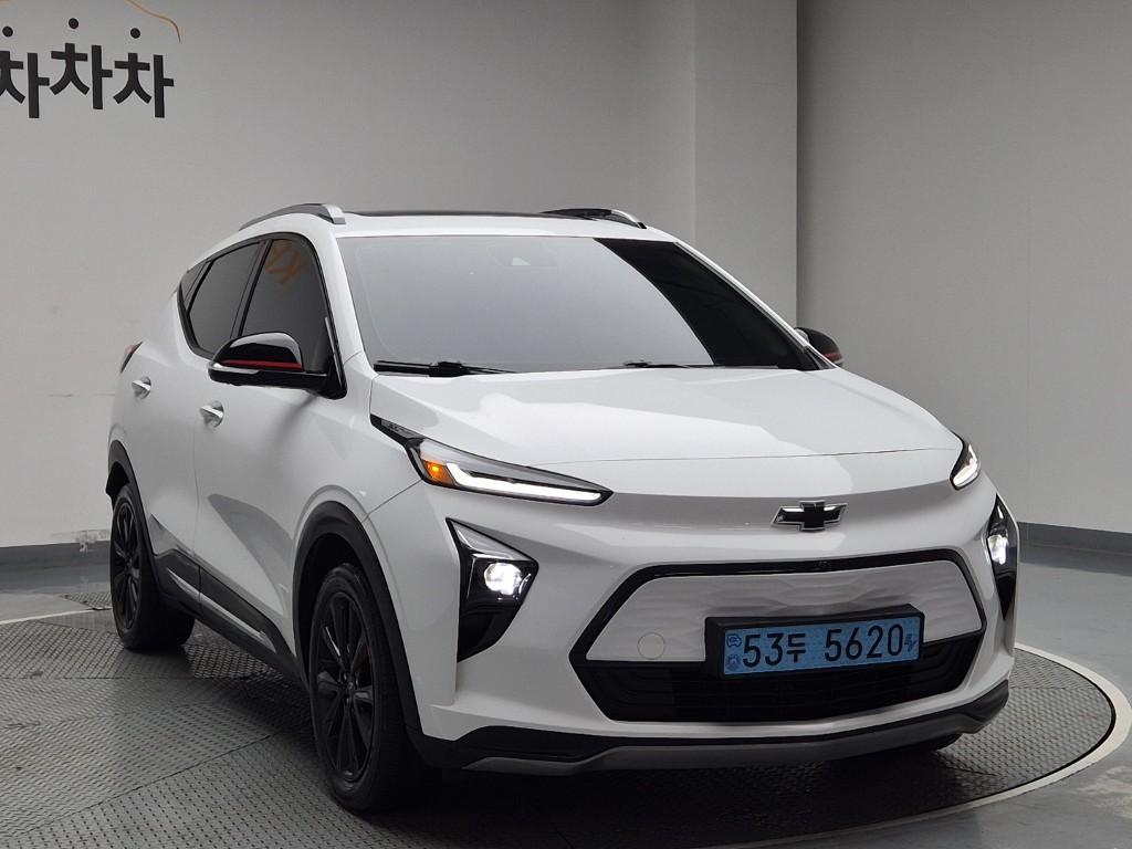 Chevrolet Bolt EUV Redline 5