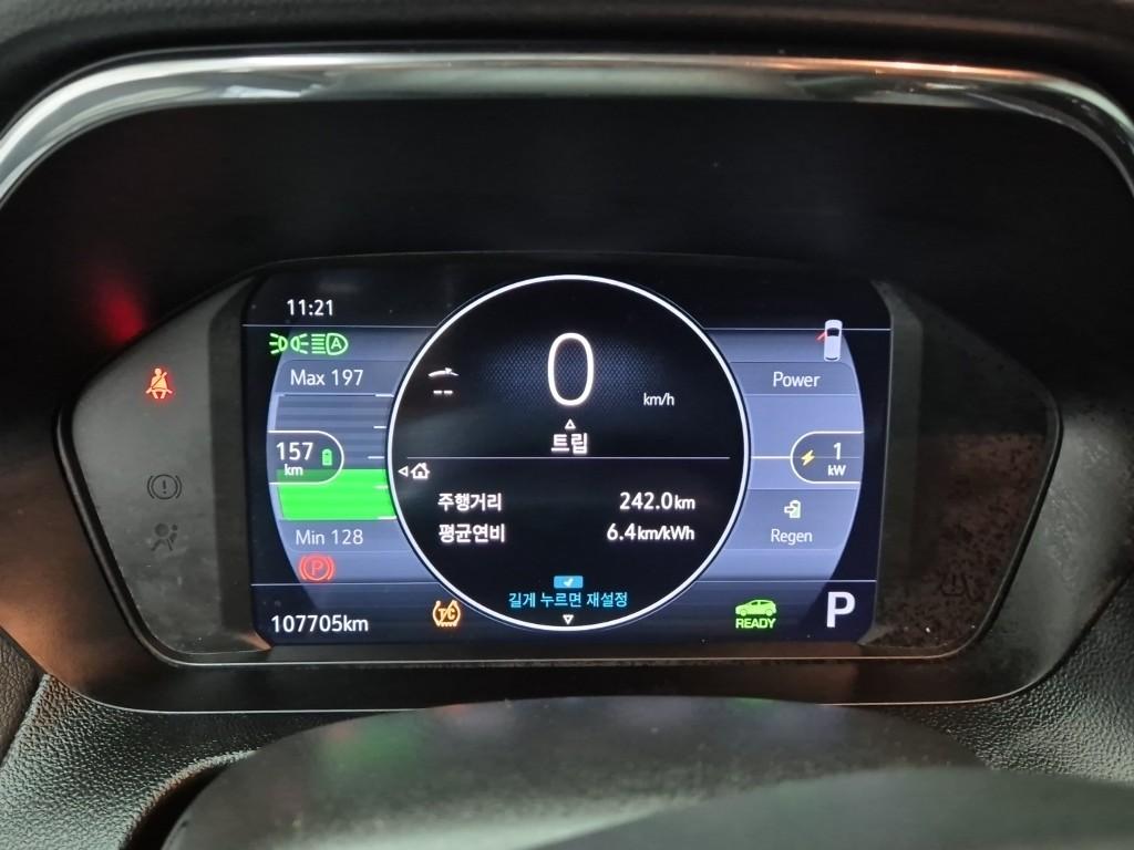 Chevrolet Bolt EUV Redline 7