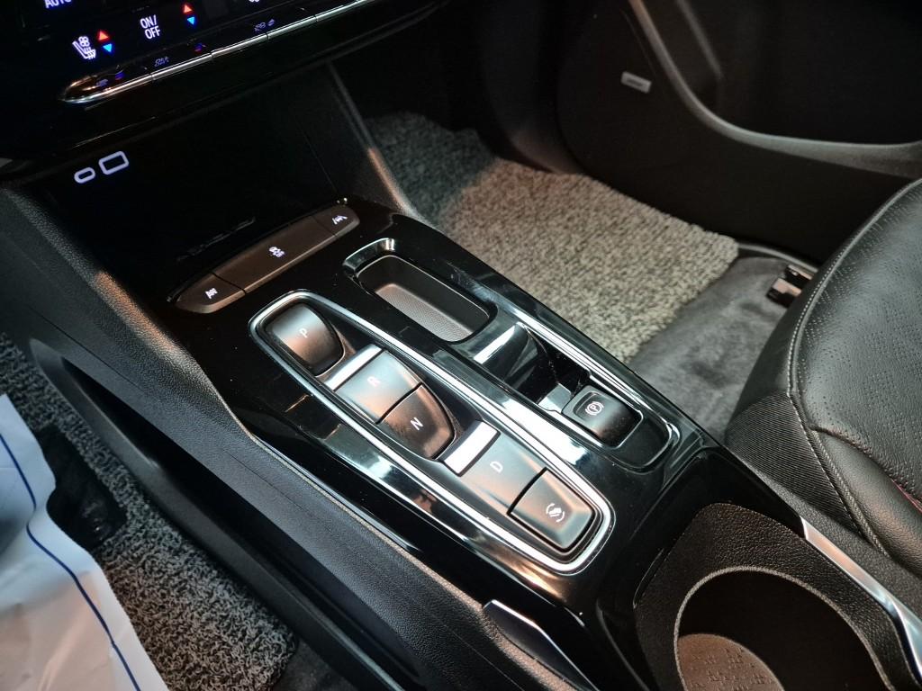 Chevrolet Bolt EUV Redline 9