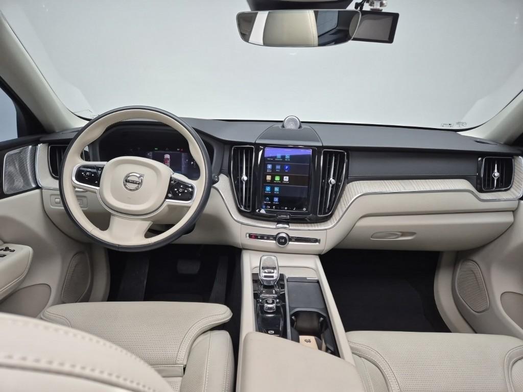 VOLVO XC60 Recharge T8 AWD