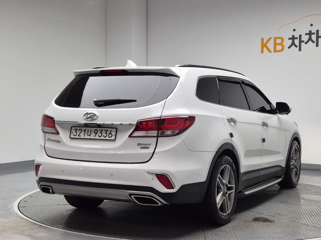 Hyundai Maxcruz Exclusive Special e-VGT R2.2 4WD 4