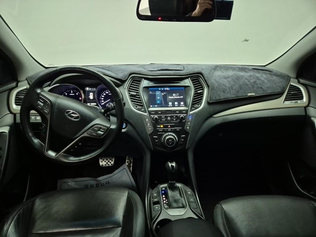 Hyundai Maxcruz Exclusive Special e-VGT R2.2 4WD 8