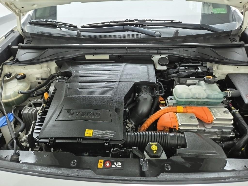 Kia Niro Noblesse Kappa 1.6 GDi HEV 6