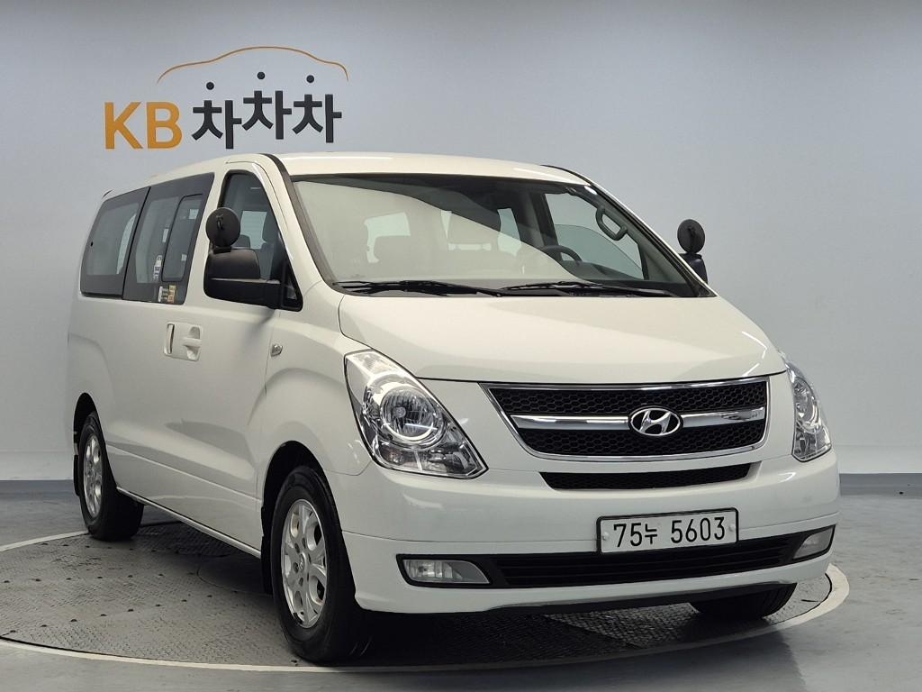 Hyundai Starex Grand CVX Luxury 2.5 VGT/ WGT Wagon 5