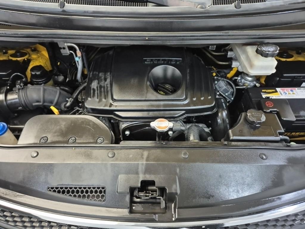 Hyundai Starex Grand CVX Luxury 2.5 VGT/ WGT Wagon 6