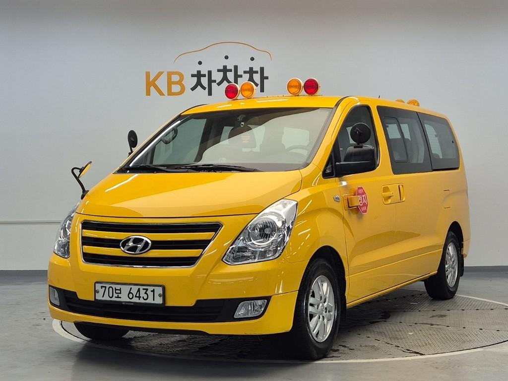 Hyundai Starex Grand Smart 2.5 VGT/ WGT Wagon 2