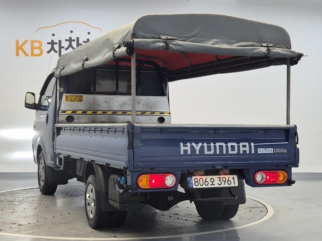 Hyundai Porter II Long Wheelbase Style Long Wheelbase Super Cab 3