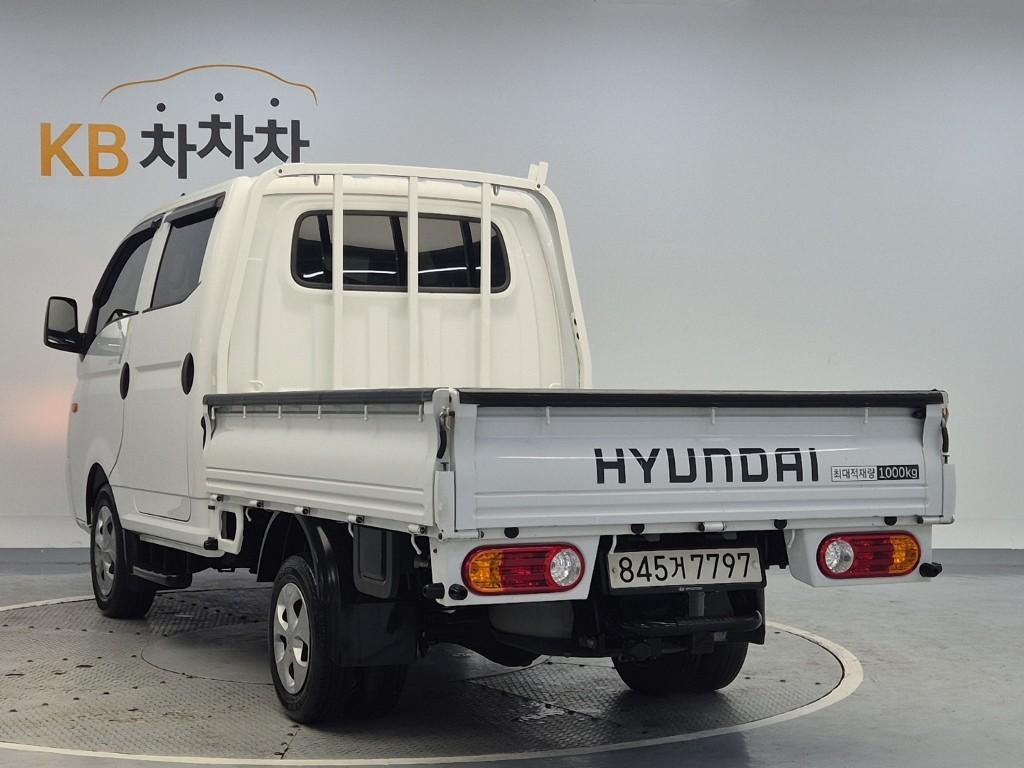 Hyundai Porter II Long Wheelbase Smart LPG Long Wheelbase Double Cab 3