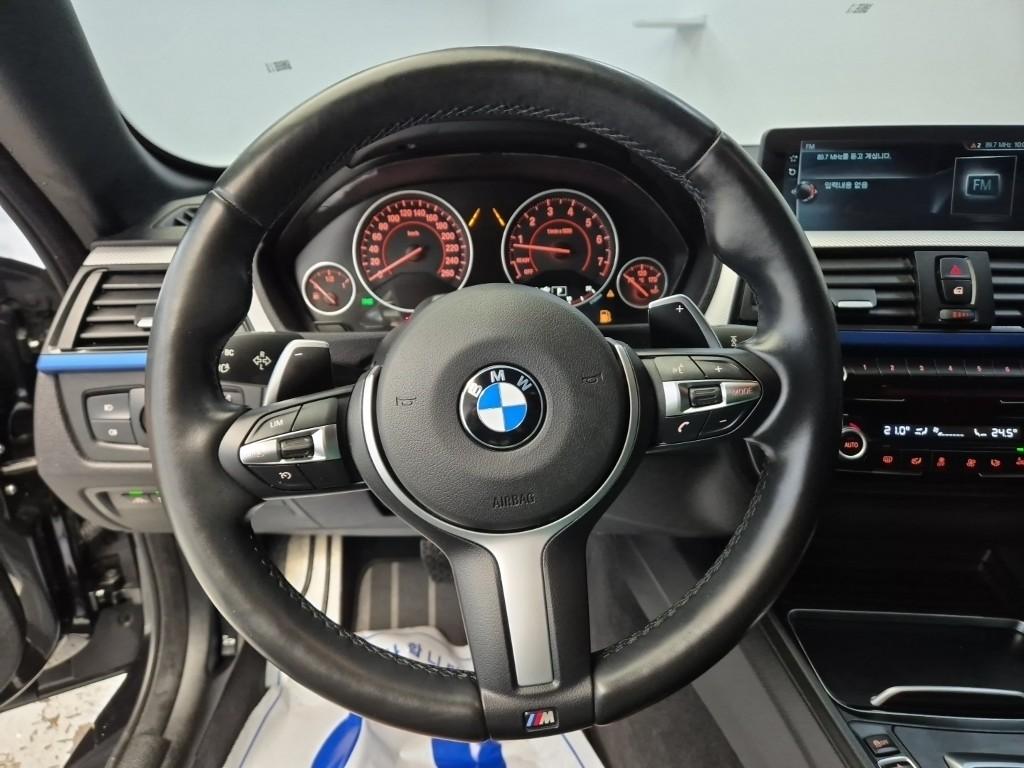 BMW 4 Series Vision 100 428i Convertible 10