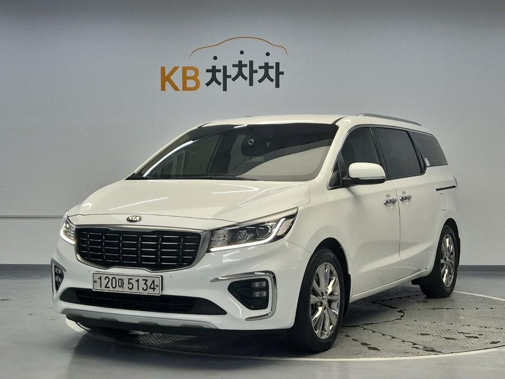 Kia Carnival YP VIP Lambda Ⅱ 3.3 GDI Limousine