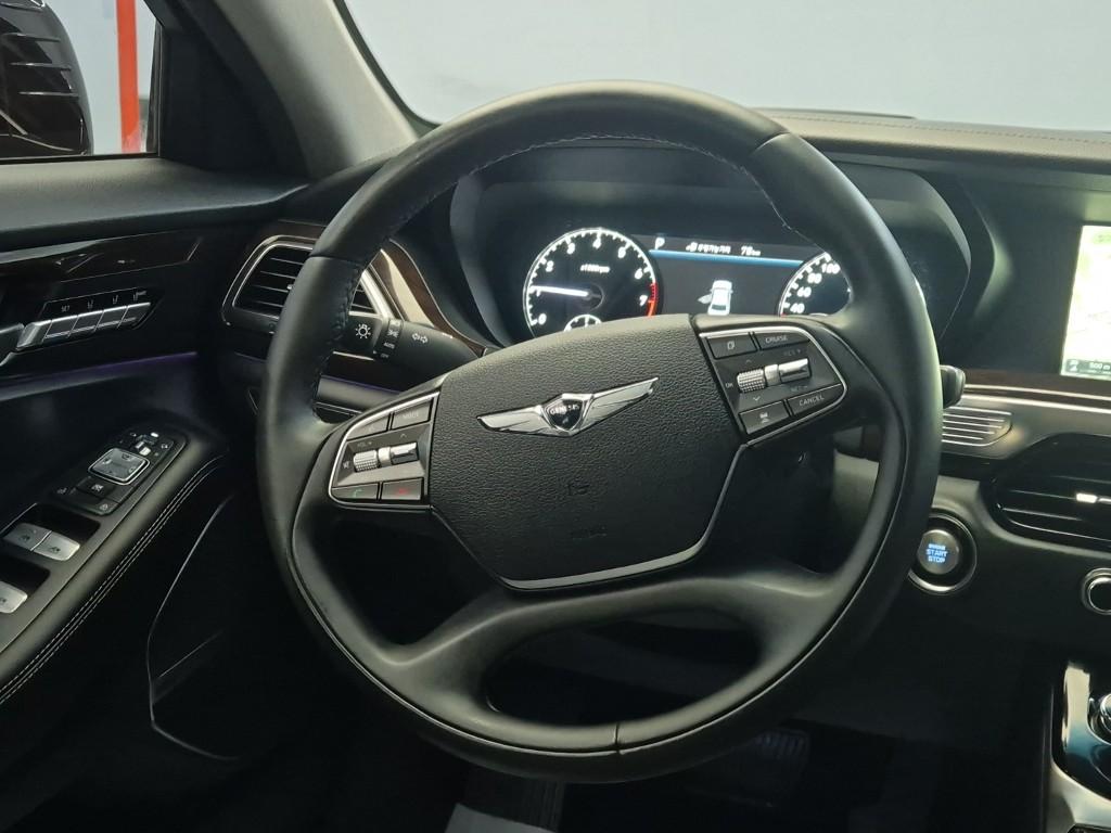 Genesis EQ900 Premium Luxury 3.8 GDi AWD 10