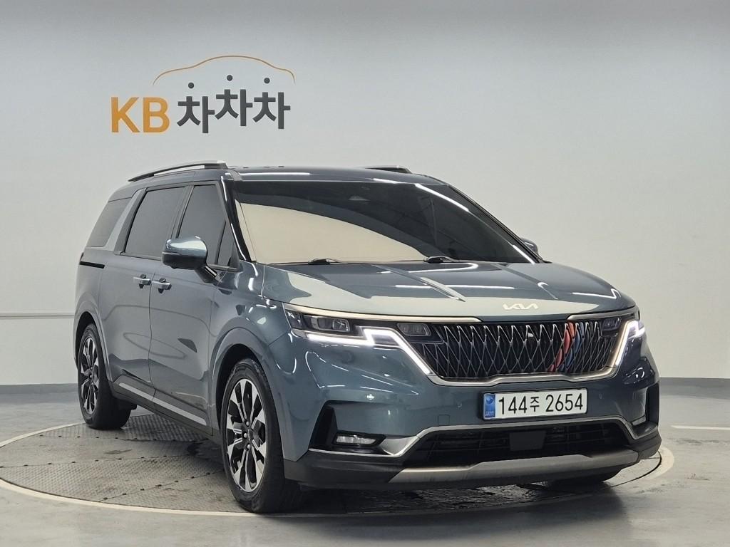 Kia Carnival 2023 photo 4