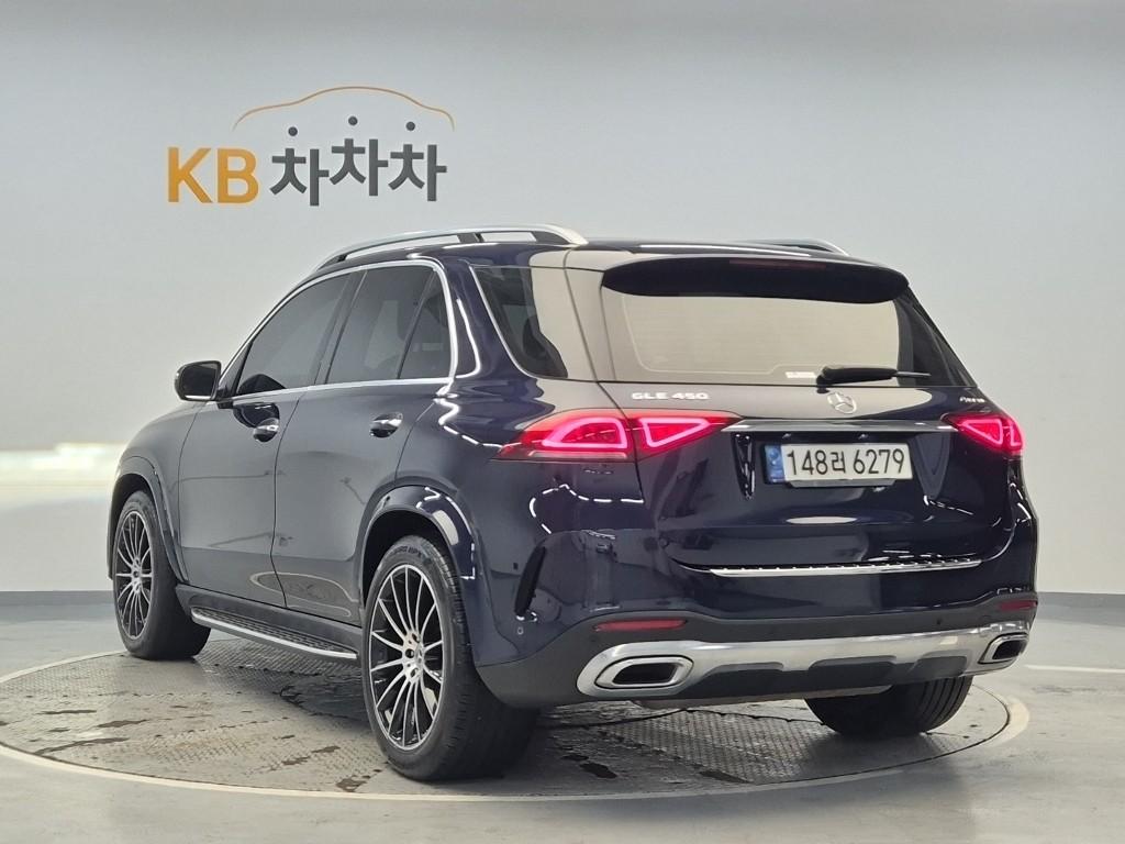 Mercedes-Benz Gle-Class 2022 photo 2