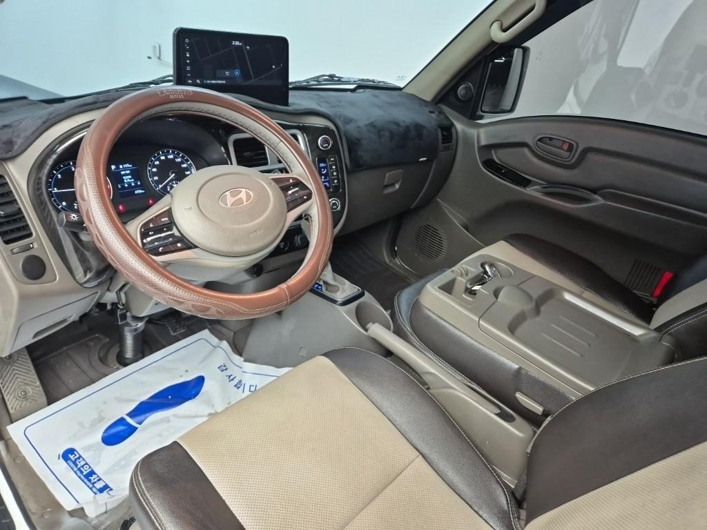 Hyundai Porter II LPG Super Cab LPG Fixed Floor Long Wheelbase Super Cab 7