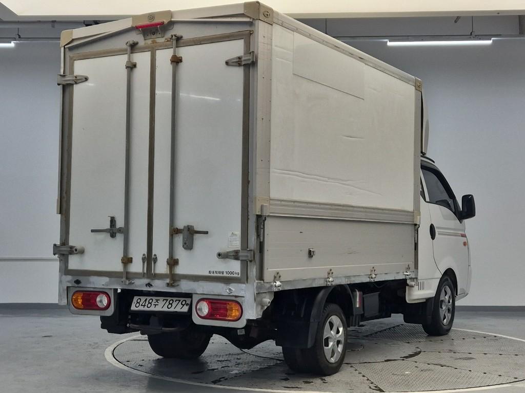 Hyundai Porter II Electric Wing body Long Wheelbase Super Cab 4