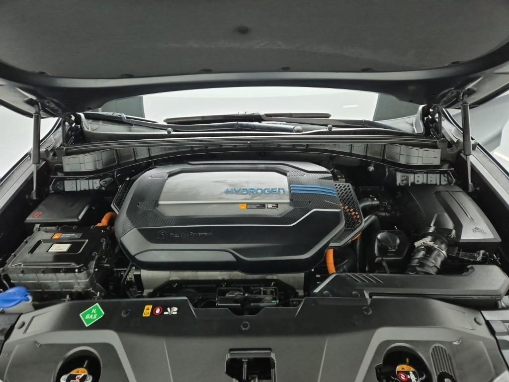 Hyundai Nexo Premium 6