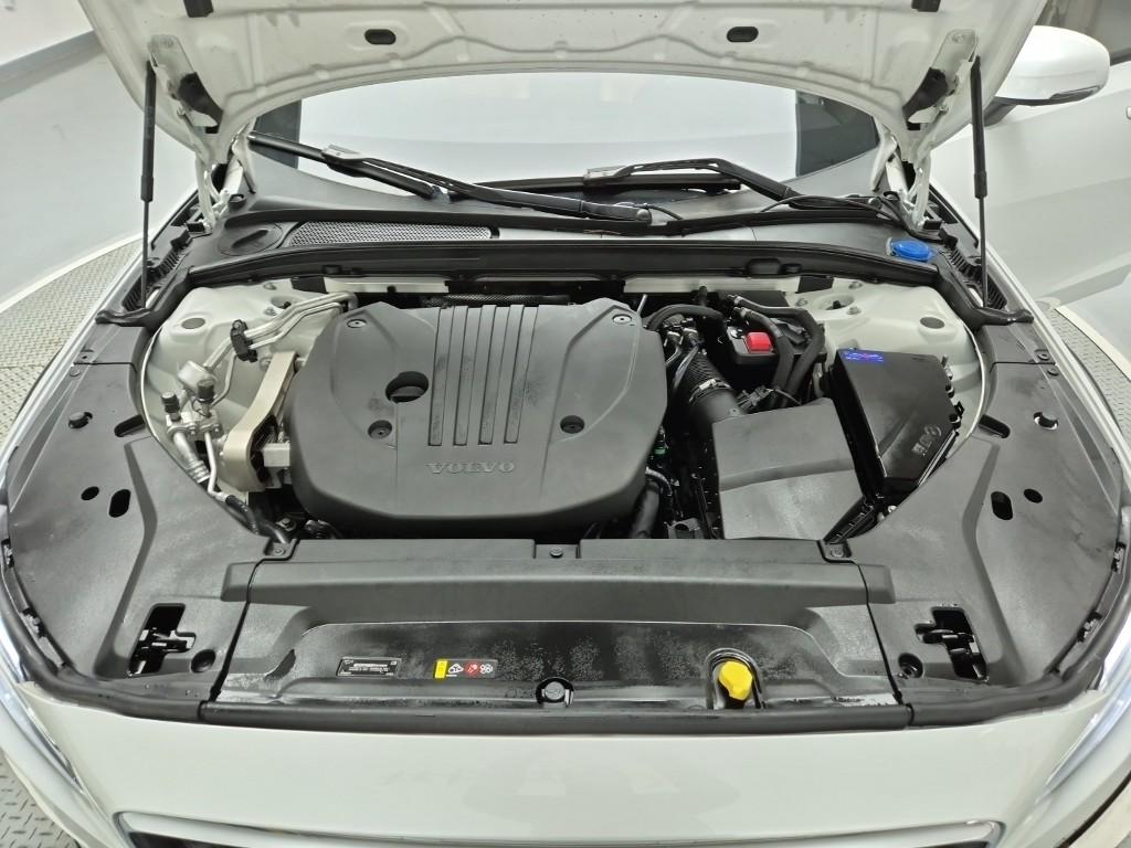 Volvo V90 Cross Country Ultimate 2.0 B5 AWD Ultimate 6