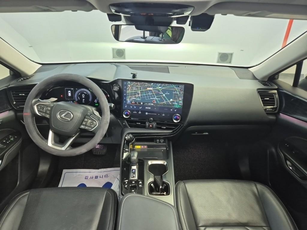 LEXUS NX 450h+