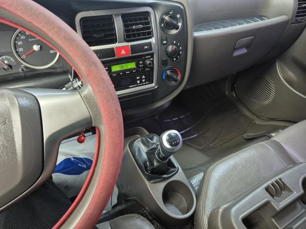 Hyundai Porter II Super Cab Refrigerated Truck Long Wheelbase Super Cab 10