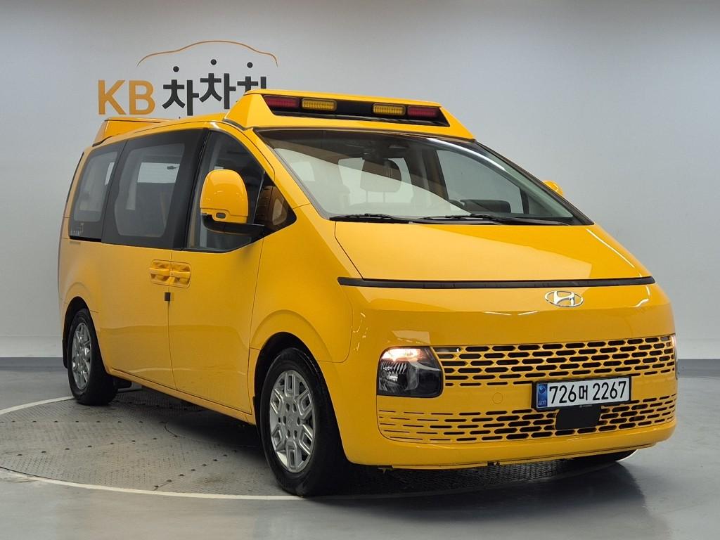 Hyundai Staria LPG 3.5 Kinder 5