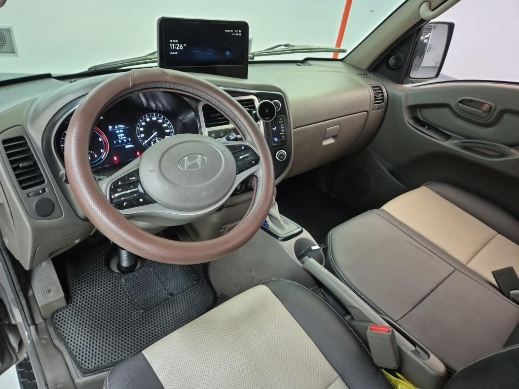 Hyundai Porter II Long Wheelbase Smart LPG Long Wheelbase Super Cab 7