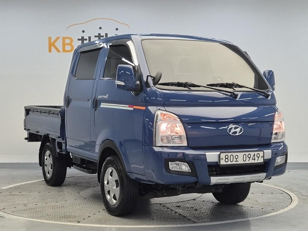 Hyundai Porter II Long Wheelbase Premium Long Wheelbase Double Cab 4WD 5