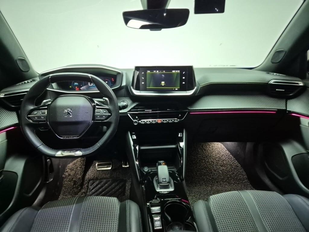 Peugeot 2008 GT 1.5 BlueHDi GT 8