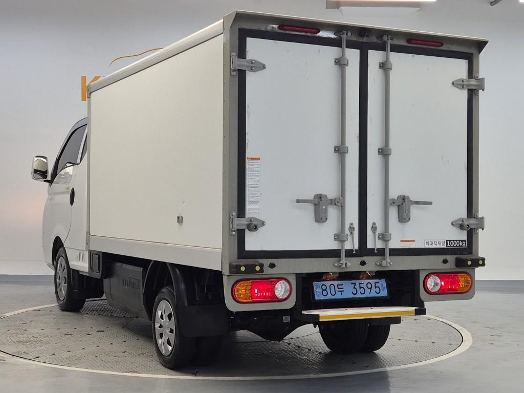Hyundai Porter II Electric Low Fixed Floor Long Wheelbase Super Cab 3