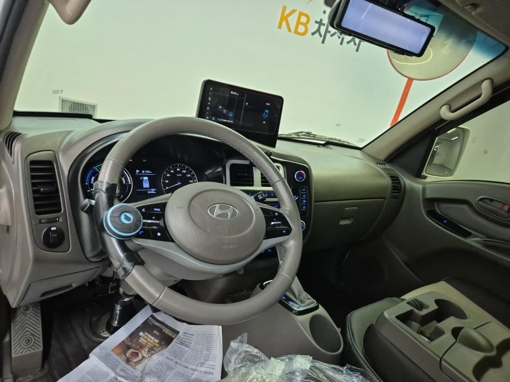 Hyundai Porter II Electric Low Fixed Floor Long Wheelbase Super Cab 8