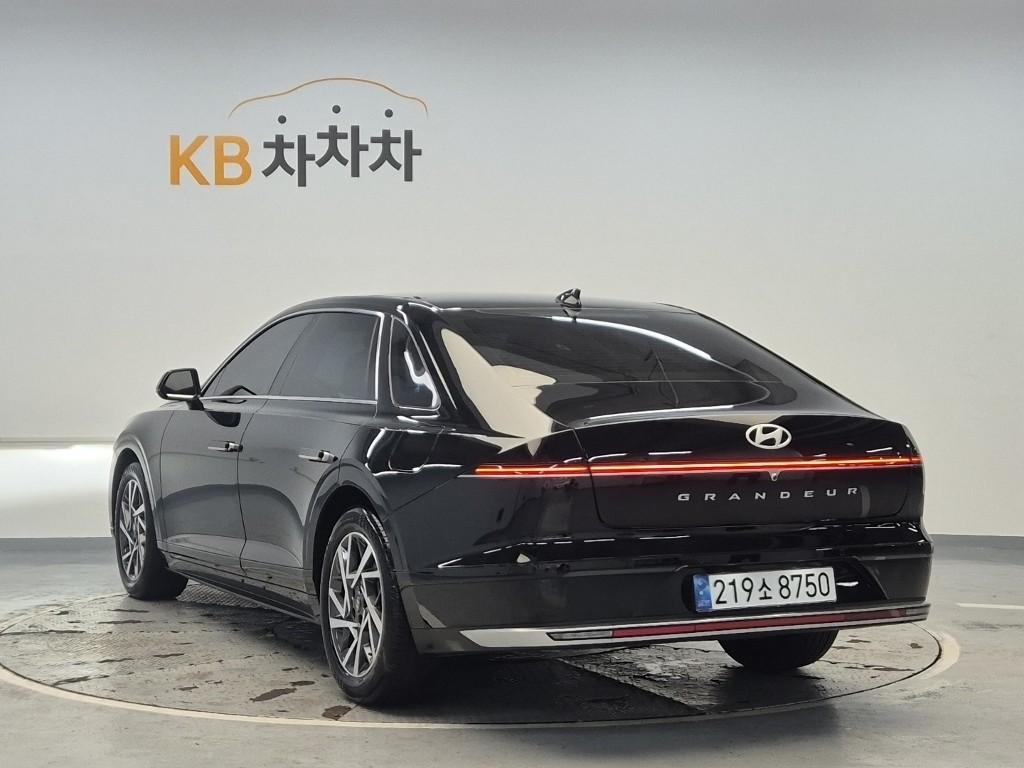 Hyundai Grandeur The Premium Smart Stream G2.5 3