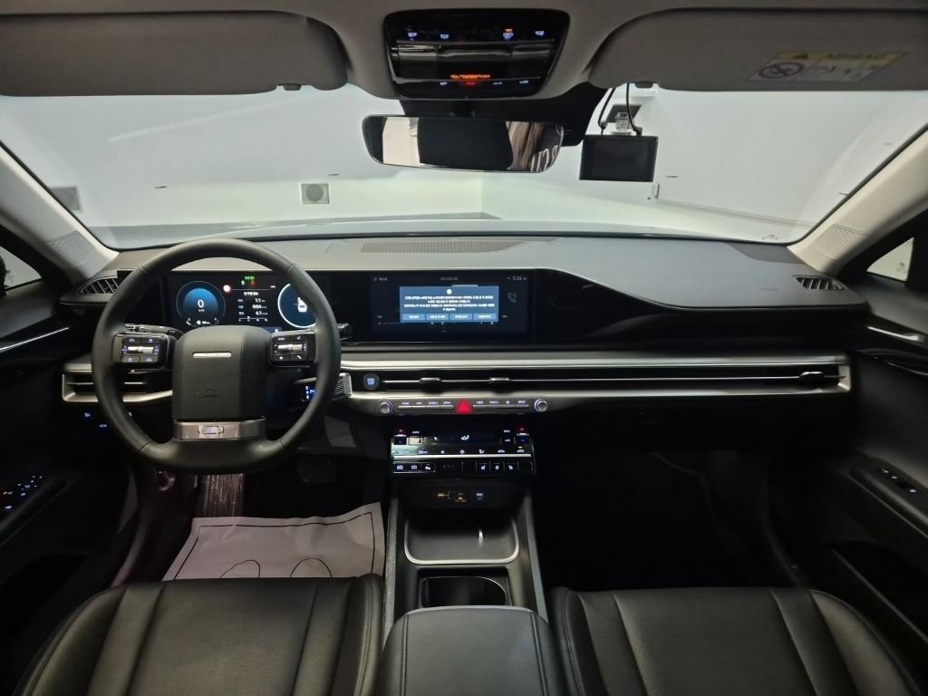 Hyundai Grandeur The Premium Smart Stream G2.5 8