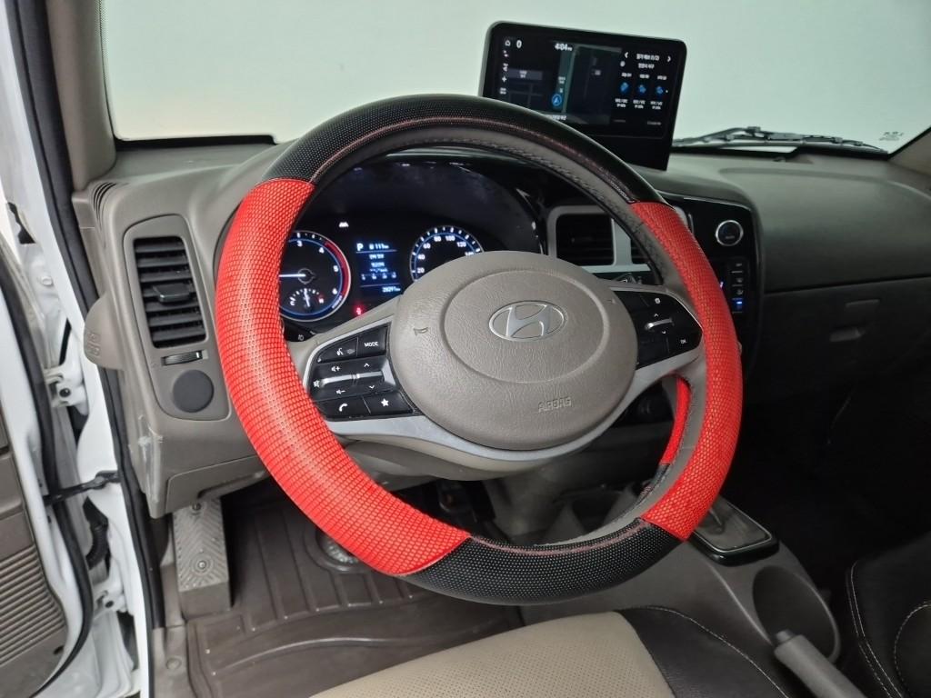 Hyundai Porter II Long Wheelbase Modern LPG Long Wheelbase Super Cab 9