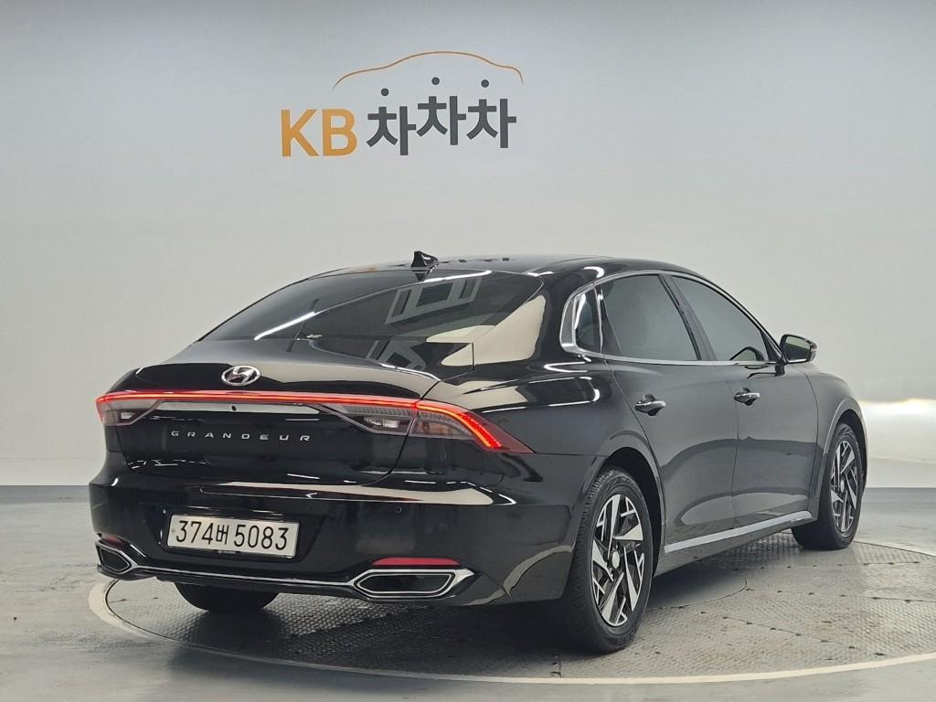 Hyundai Grandeur IG Hybrid Premium Hybrid 4
