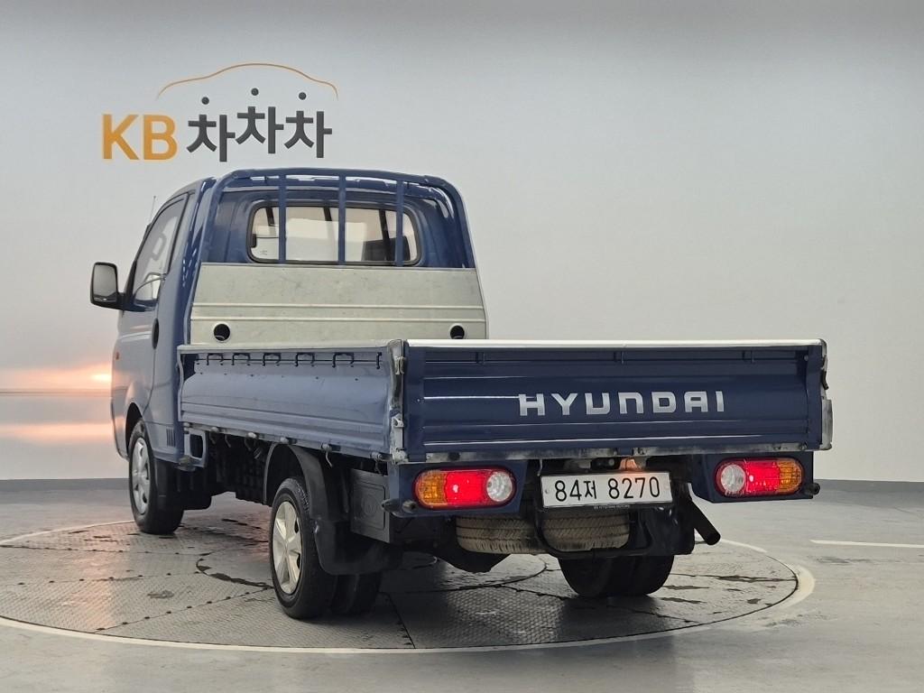 Hyundai Porter II Long Wheelbase Plus Long Wheelbase Super Cab 3