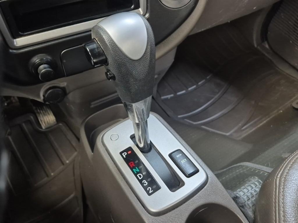 Hyundai Porter II Long Wheelbase Plus Long Wheelbase Super Cab 9