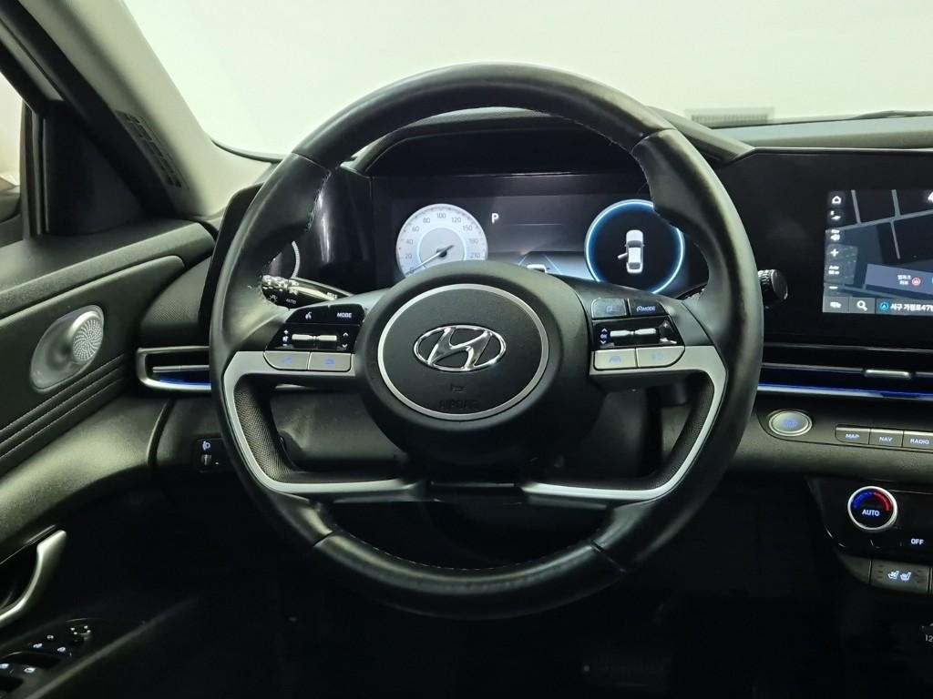 Hyundai Avante CN7 Modern Smart Stream 1.6 Gasoline 10