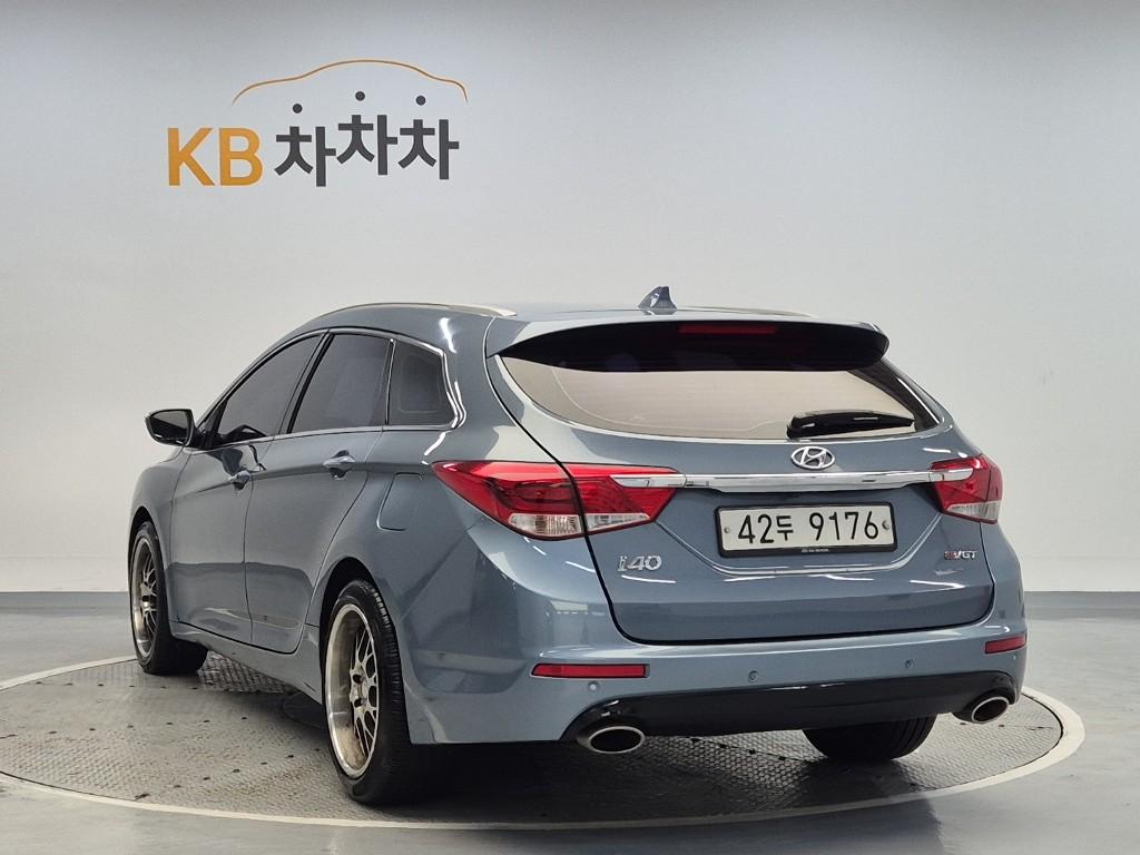 HYUNDAI The New I40 1.7 VGT
