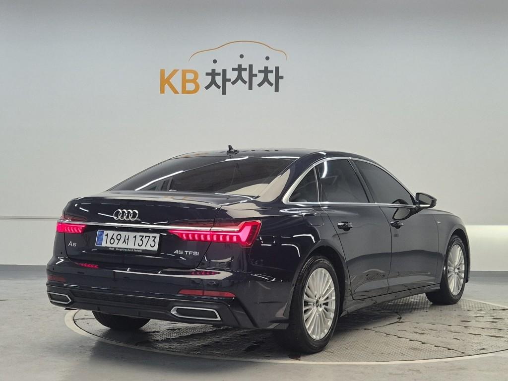 Audi A6 Premium 45 TFSI 4