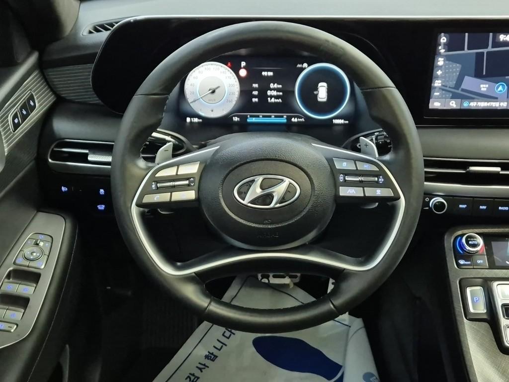 Hyundai Palisade Prestige 3.8 Gasoline AWD 10