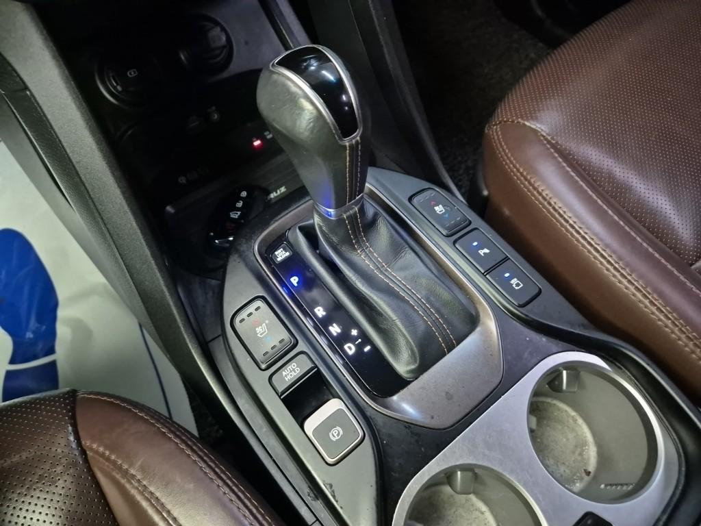 Hyundai Maxcruz Finest Edition e-VGT R2.2 4WD 9